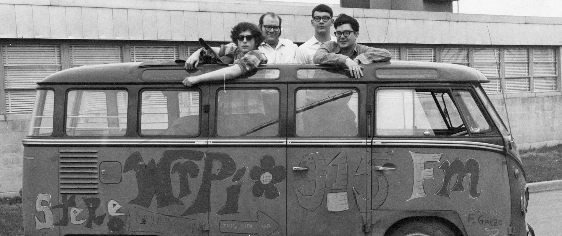 Historical photo of Stereo WRPI 91.5 FM van